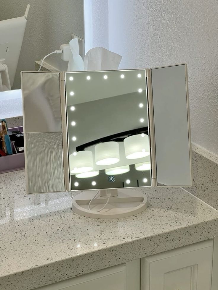 Luméra LED Makeup Mirror